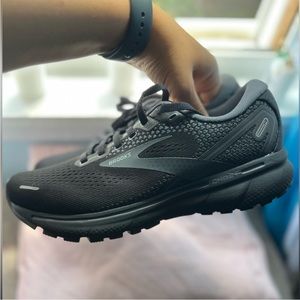 Brooks Women’s Ghost 14 Running shoes